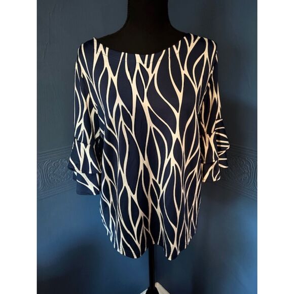 La Mer Luxe Short Sleeve Gale Top in Navy Rivera color Sz M NWT - Picture 1 of 3